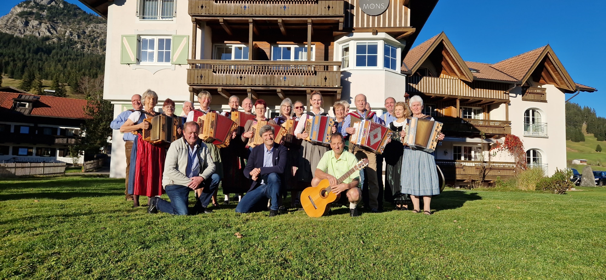 Tannheim-Seminar Oktober 2024 - Gruppenbild