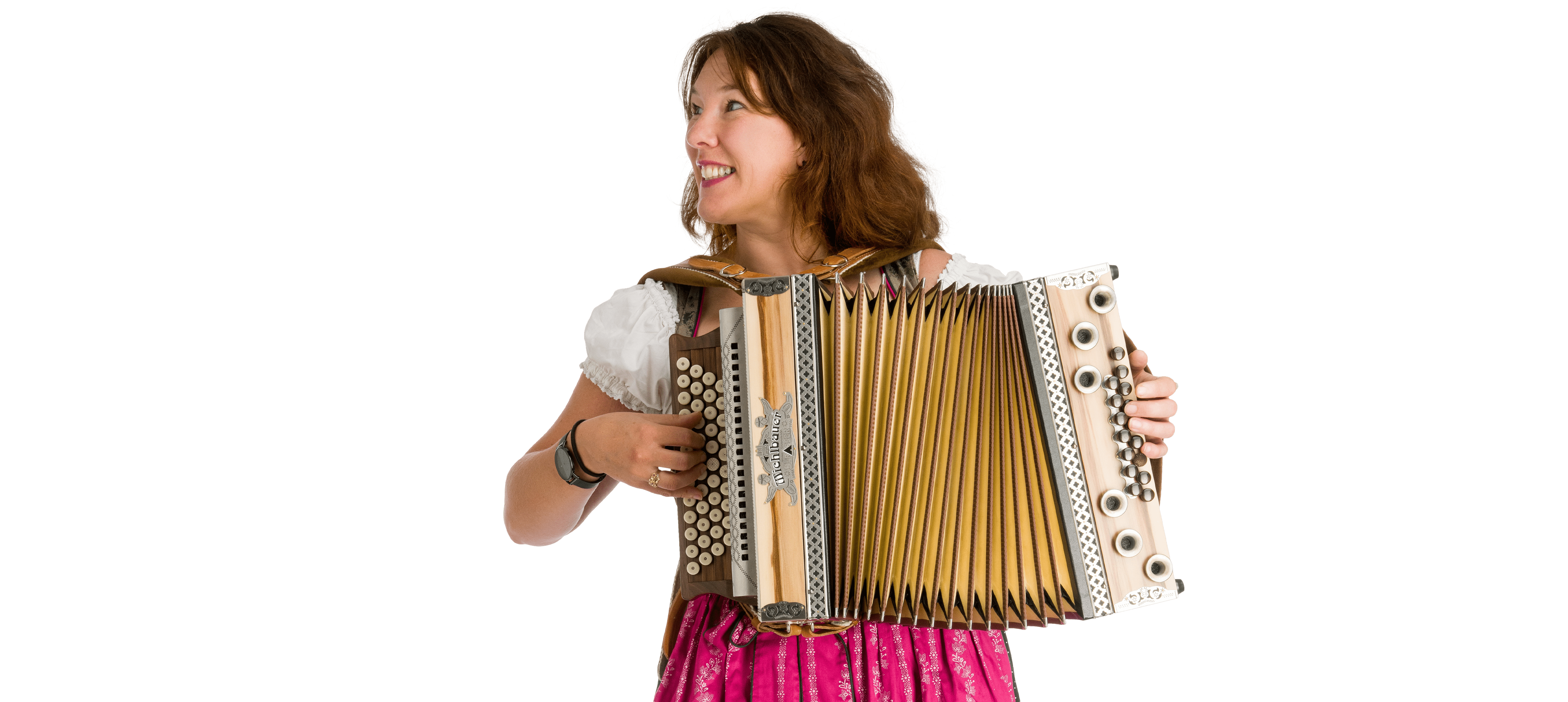 Harmonikaspielerin mit Blick zur linken Seite