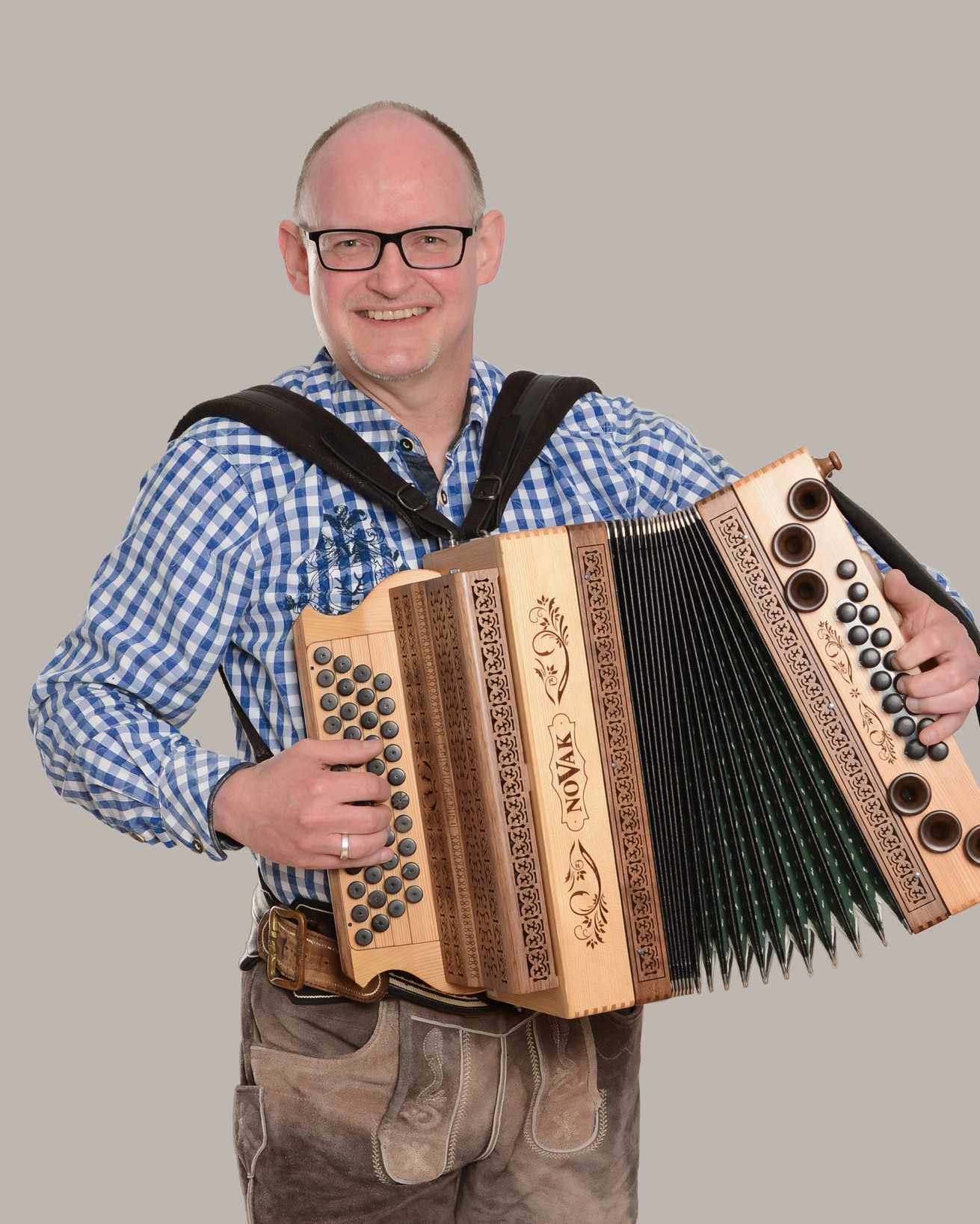Harmonikalehrer Chris Reinhardt