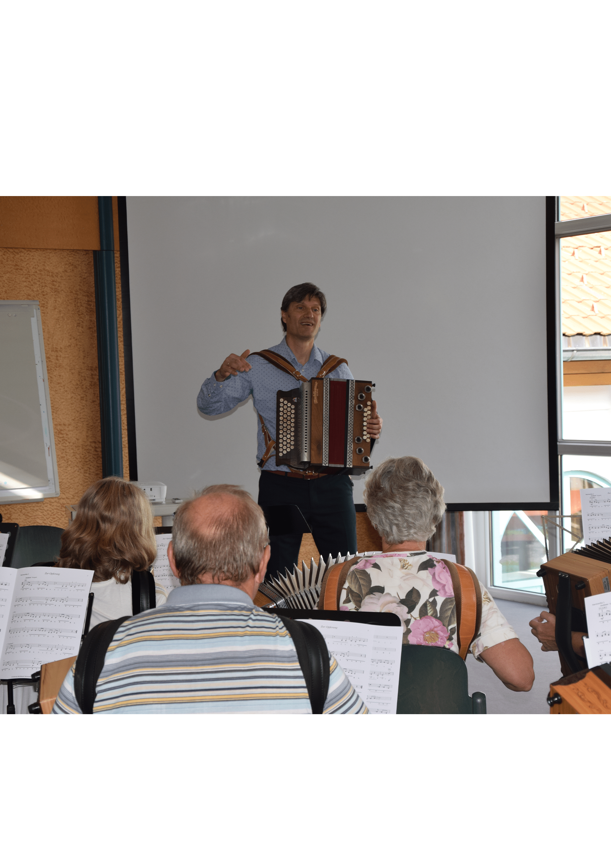Johannes Petz während seines Workshops beim Michlbauer Harmonika Kongress