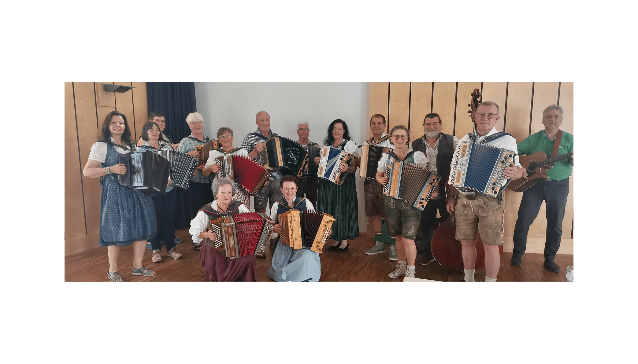 Abschlusskonzert von Harmonikalehrerin Claudia Steiner und ihren Schülern