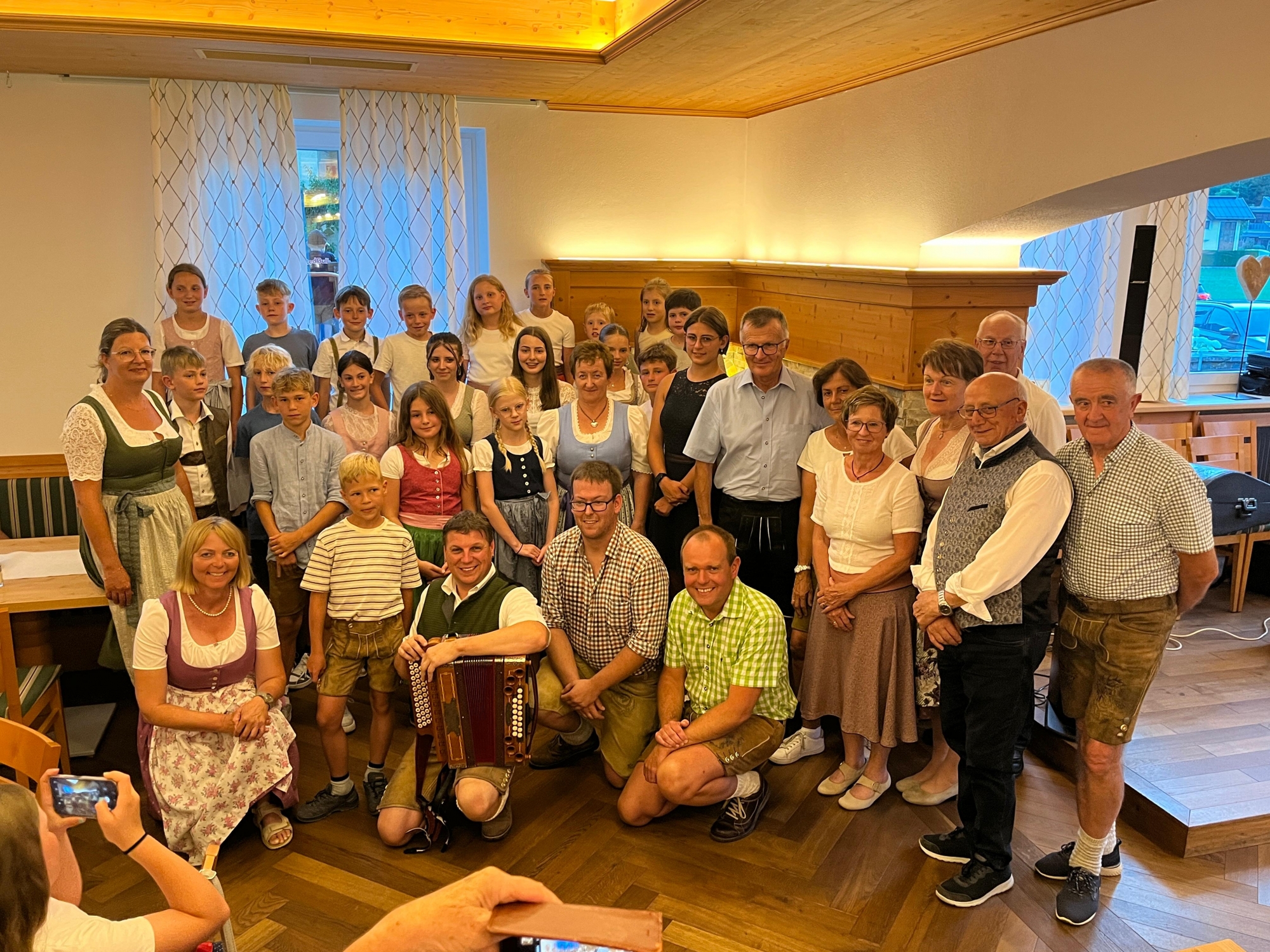 Schulabschlussabend von Harmonikalehrer Daniel Reitmaier