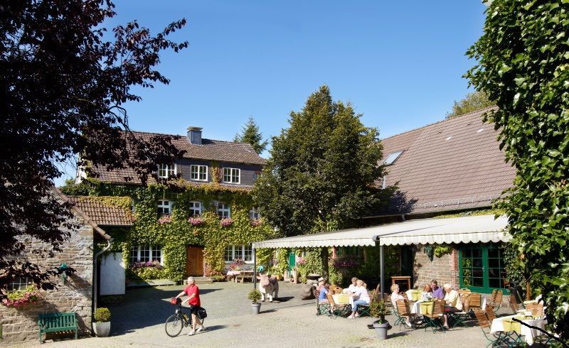 NRW-Seminar am Schultenhof - das Gebäude von außen