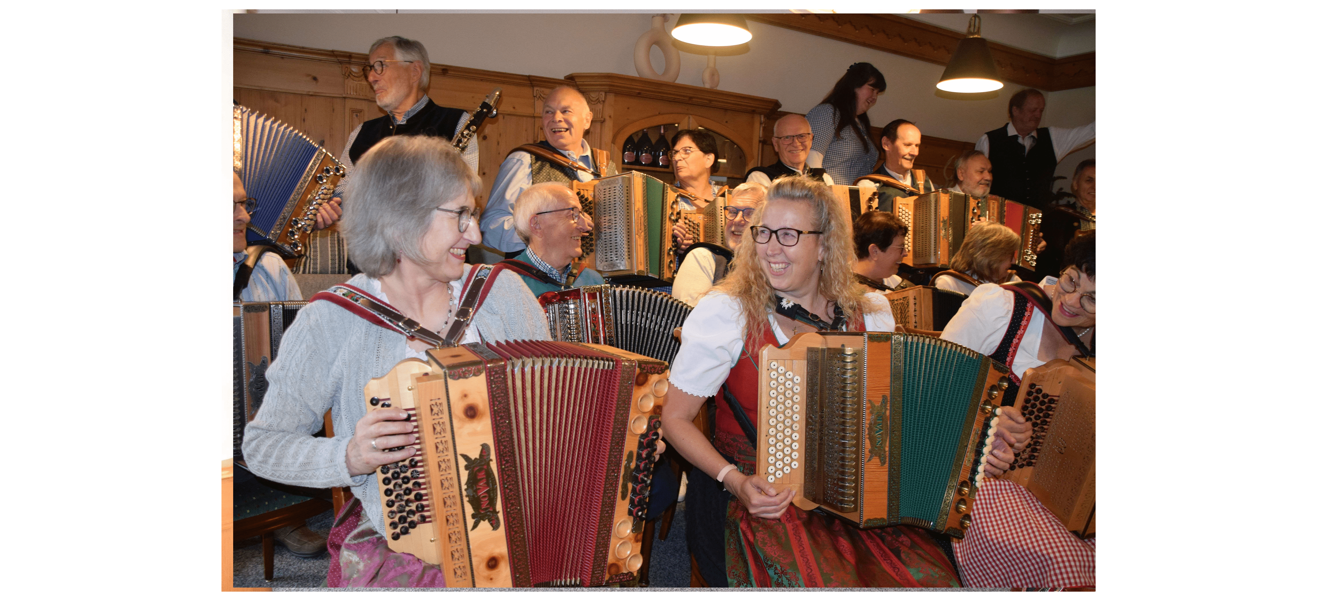 Begeisterte Harmonikaspieler