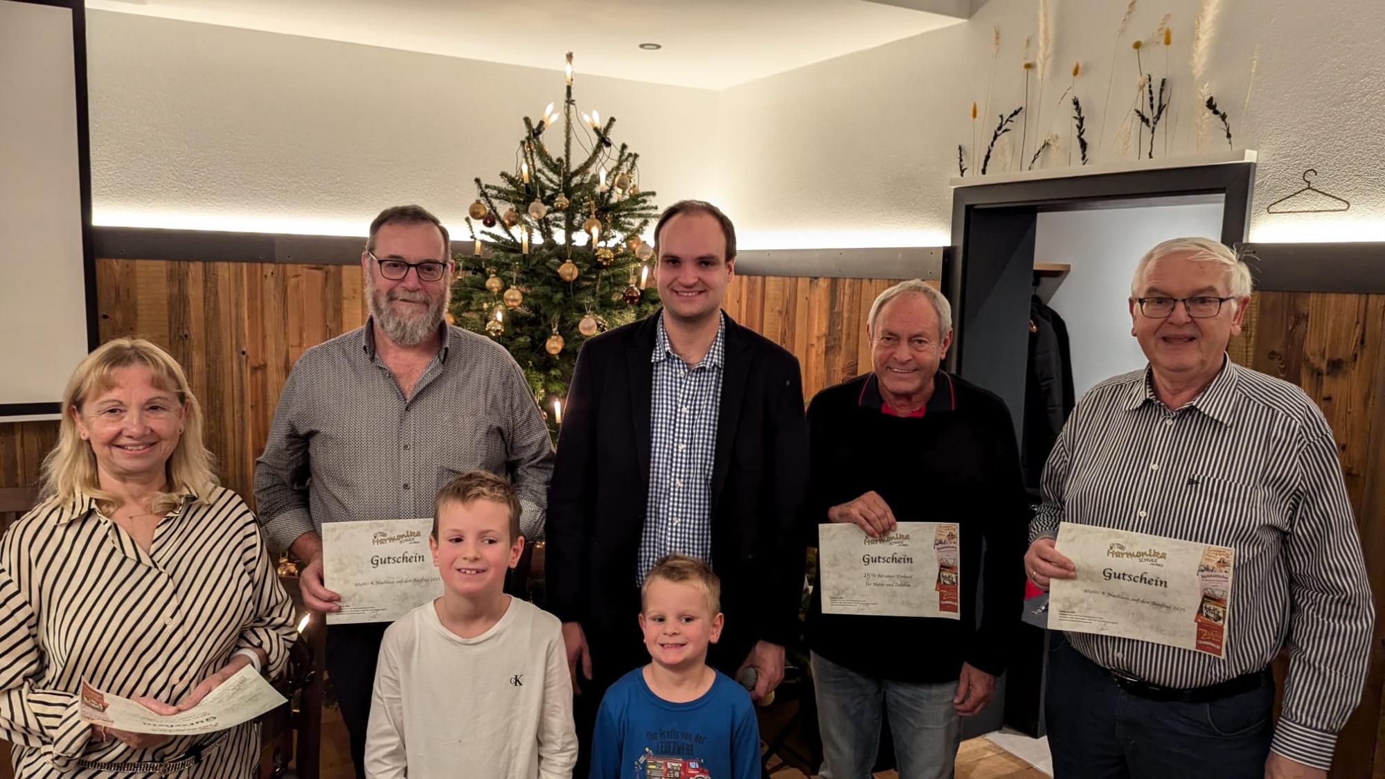 Weihnachtsfeier und Schülertreffen der Harmonikaschule im Ries
